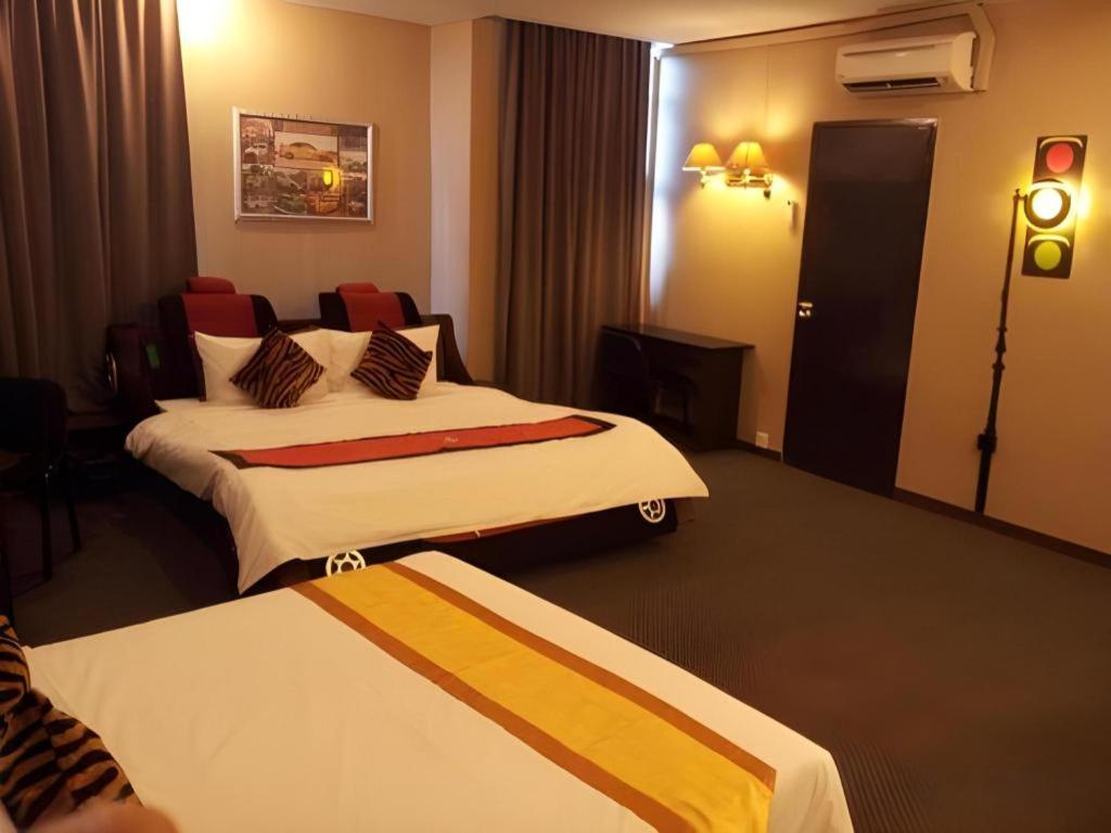Paragon City Hotel Ipoh Eksteriør billede
