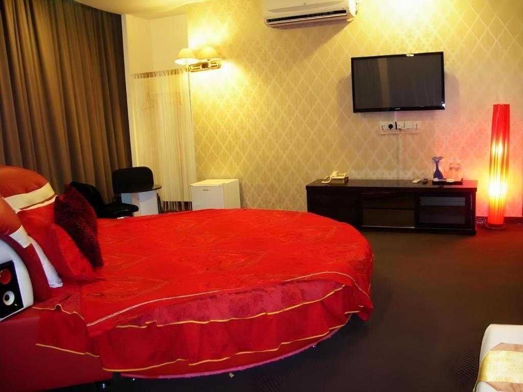 Paragon City Hotel Ipoh Eksteriør billede